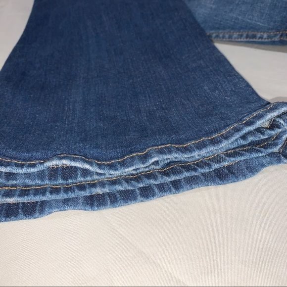 Levi's 526 Mid Rise Dark Wash Slender Bootcut Cotton Blend Denim Jeans Size 10 - Picture 7 of 9